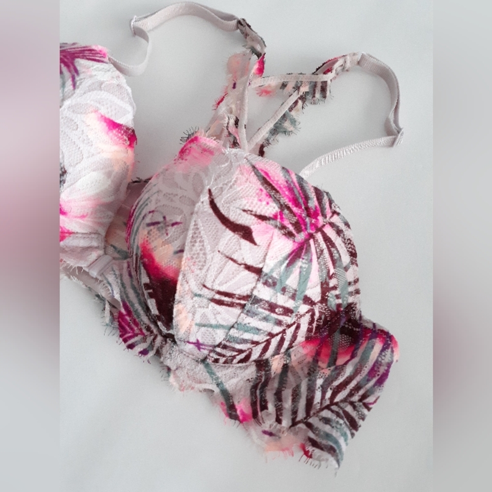 PINK VS Date Racerback Bra 34B - Picture 2 of 5